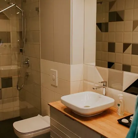 Apartment Ng New Gardens